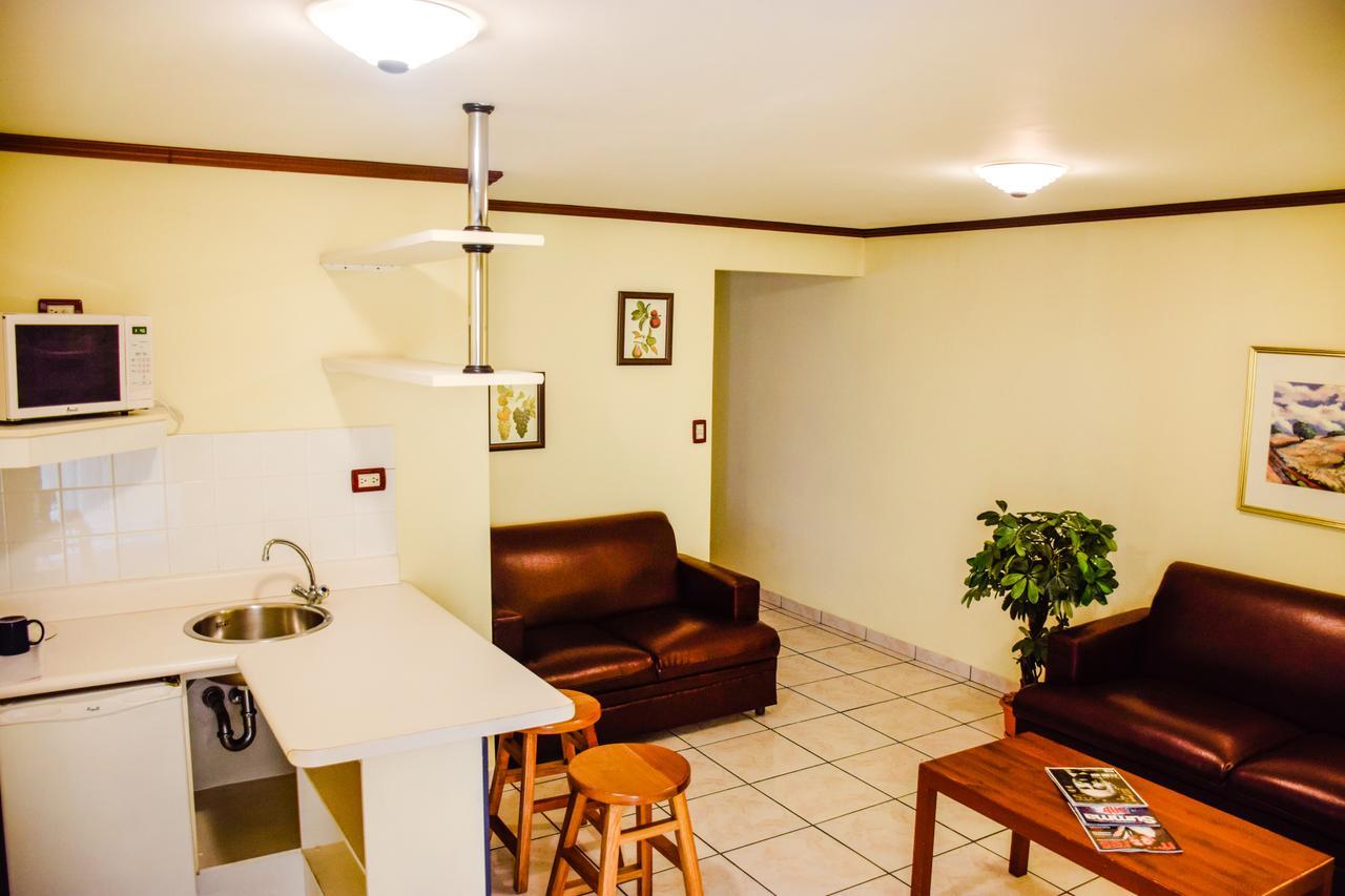 Hotel Gardenia Inn San Salvador Bagian luar foto